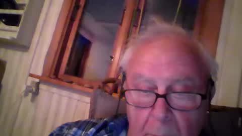 Snapshot of flyvbar chatting on 06.10.26 flyvbar online show from 06.10.26