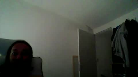 Snapshot of foix228489 chatting on 09.14.25 foxalwaysexcited online show from 09.14.25