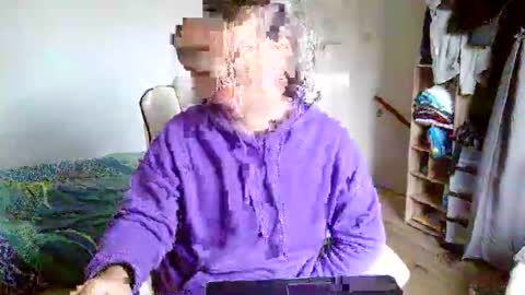 Snapshot of foix228489 chatting on 09.28.25 foxalwaysexcited online show from 09.28.25