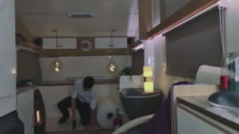 independent model online show from 12.01.25