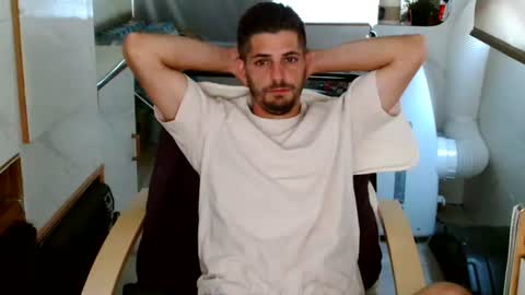independent model online show from 06.24.26
