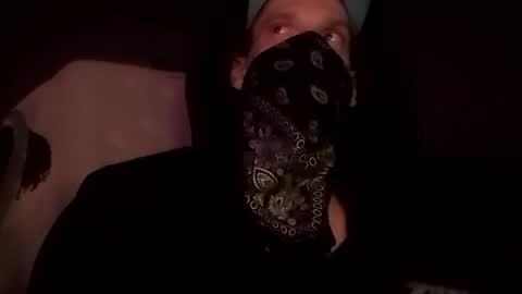 Snapshot of followthewhiterabbittail chatting on 09.18.25 Have fun remembering u online show from 09.18.25