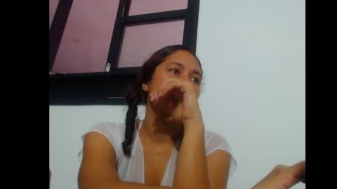 Snapshot of forbidden_games__ chatting on 01.26.25 emely and felix online show from 01.26.25