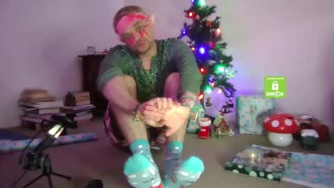 Snapshot of forest_brat chatting on 12.07.24 forest brat online show from 12.07.24