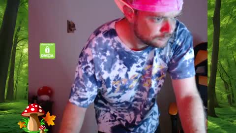 Snapshot of forest_brat chatting on 01.18.25 forest brat online show from 01.18.25