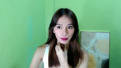 Snapshot of forever_wonnie23 chatting on 12.08.24 Wonnie online show from 12.08.24