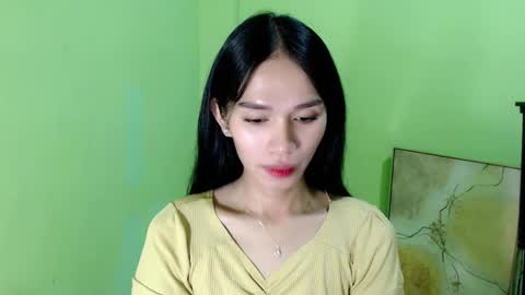 Snapshot of forever_wonnie23 chatting on 12.28.24 Wonnie online show from 12.28.24