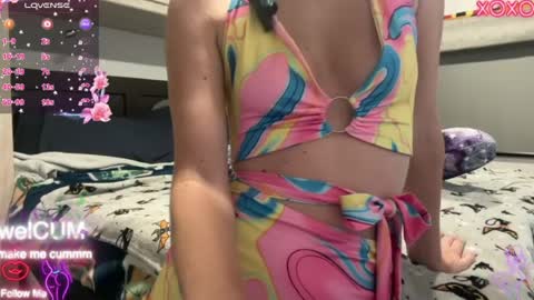 Snapshot of foreverkinkyy chatting on 07.15.26 Elaine online show from 07.15.26
