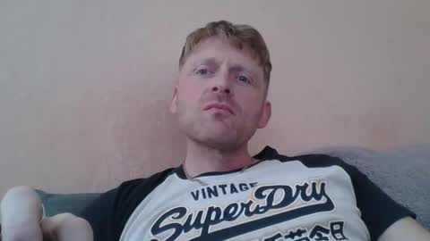 Snapshot of forgotten_lover chatting on 09.29.25 forgotten_lover online show from 09.29.25