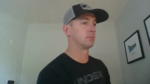 Snapshot of forthie4 chatting on 09.19.25 Forthie4 online show from 09.19.25