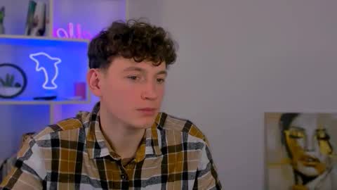 Snapshot of fose_di chatting on 12.21.25 fose di online show from 12.21.25