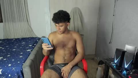 Snapshot of fox_evans chatting on 06.04.26 Fox online show from 06.04.26