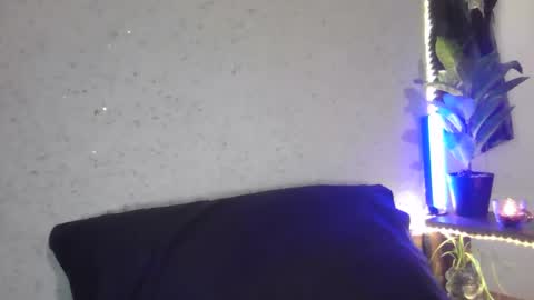 Snapshot of fox_red_lady7 chatting on 02.26.25 fox_red_lady7 online show from 02.26.25