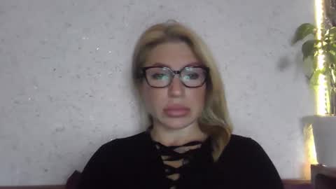 fox_red_lady7 online show from 11.06.25