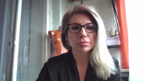 fox_red_lady7 online show from 04.02.26