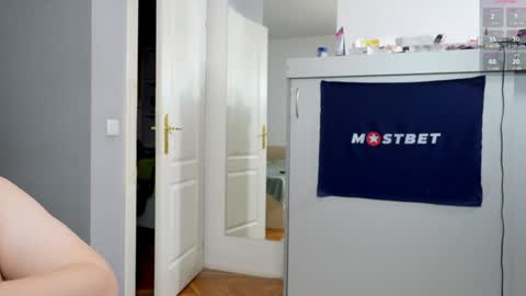 CUSTOM PHOTOS AND VIDEOS -  online show from 12.06.24