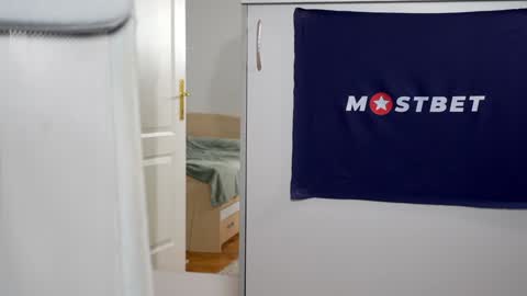 CUSTOM PHOTOS AND VIDEOS -  online show from 01.12.25