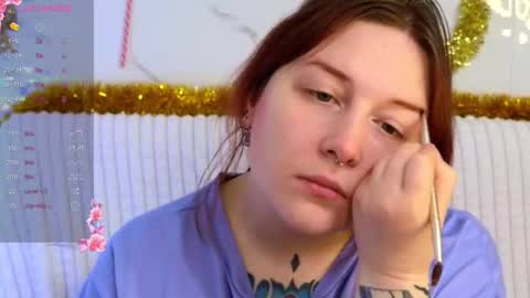 Snapshot of foxgirlandmerguis chatting on 01.06.26 Belinda online show from 01.06.26