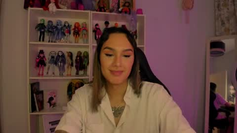Snapshot of foxi_g chatting on 05.25.26 foxi_g online show from 05.25.26