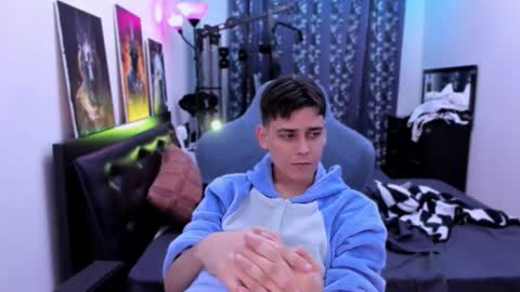 Foxicfu online show from 09.17.25