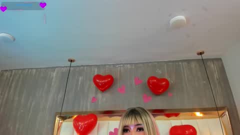 Snapshot of foxxy_dolce chatting on 02.16.26 Foxxy online show from 02.16.26