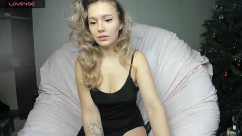 Foxy online show from 12.25.24