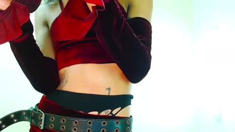 Ella online show from 10.25.25