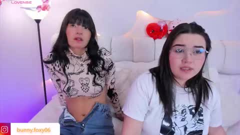 FOXY AND BUNNY online show from 03.04.26