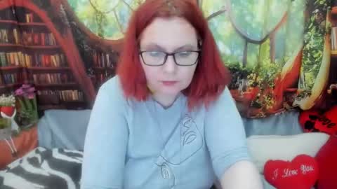 Snapshot of foxydesiree chatting on 05.29.26 foxydesiree online show from 05.29.26