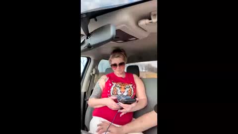 Snapshot of foxyfang chatting on 02.28.26 foxyfang online show from 02.28.26