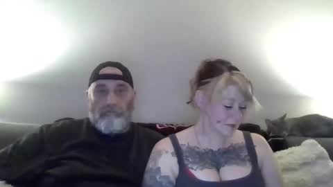 Snapshot of foxyfang chatting on 03.30.26 foxyfang online show from 03.30.26