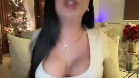 Snapshot of foxyluscious chatting on 12.10.24 Ms Celeste Anne online show from 12.10.24
