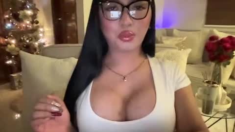 Snapshot of foxyluscious chatting on 12.10.24 Ms Celeste Anne online show from 12.10.24