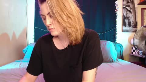 Snapshot of foxymalloryknoxy69 chatting on 05.31.26 Mallory Koxx online show from 05.31.26