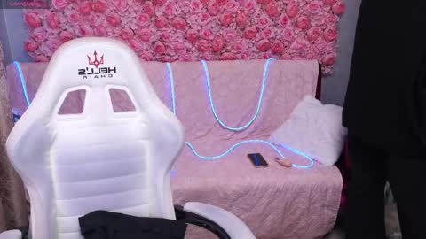 Maya online show from 04.13.26