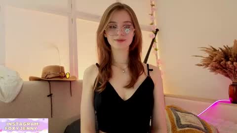 Snapshot of foxysecret_ chatting on 06.06.26 foxysecret_ online show from 06.06.26
