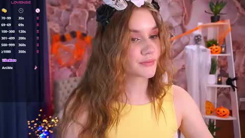 Kate online show from 10.31.25