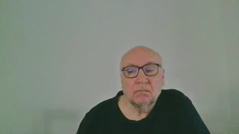 Snapshot of fra94 chatting on 05.10.26 fra94 online show from 05.10.26