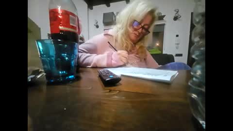 Snapshot of fra__71 chatting on 05.16.26 fra 71 online show from 05.16.26