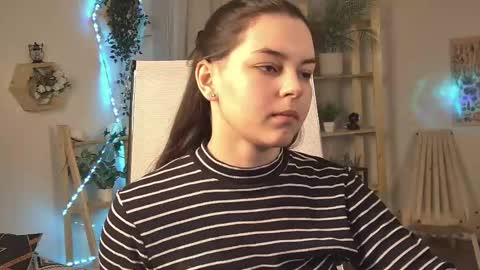 Snapshot of francescacavaliere chatting on 05.06.26 Francesca online show from 05.06.26