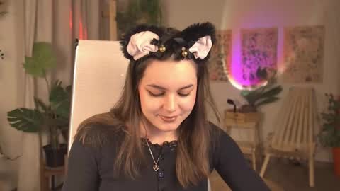 Snapshot of francescacavaliere chatting on 05.18.26 Francesca online show from 05.18.26