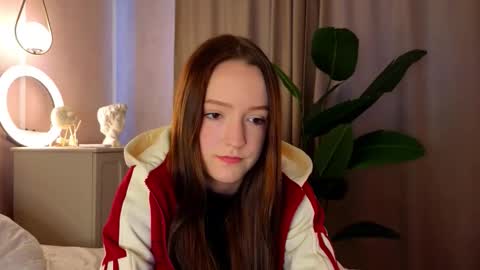 Marybrown eye Katy gray eye online show from 03.01.26