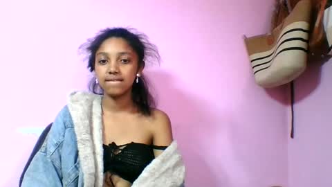 Snapshot of francia333068 chatting on 07.04.26 francia333068 online show from 07.04.26