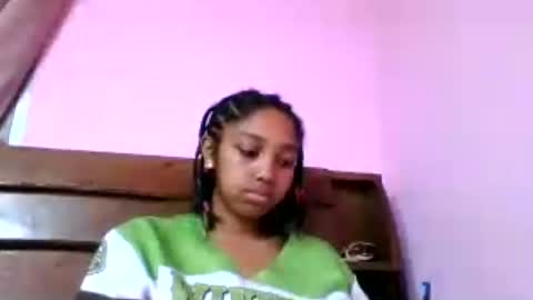 Snapshot of francia333068 chatting on 07.18.26 francia333068 online show from 07.18.26