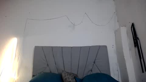 francihot4 online show from 02.08.26