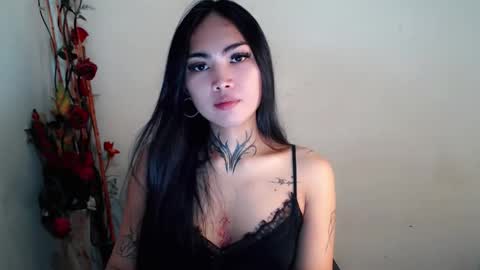 Snapshot of francinexx chatting on 03.24.26 francine online show from 03.24.26