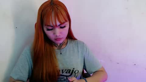 Snapshot of francinexx chatting on 04.25.26 francine online show from 04.25.26