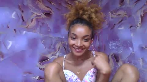 Snapshot of francinoli chatting on 06.15.26 Francinoli online show from 06.15.26