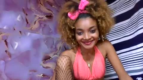 Snapshot of francinoli chatting on 06.26.26 Francinoli online show from 06.26.26
