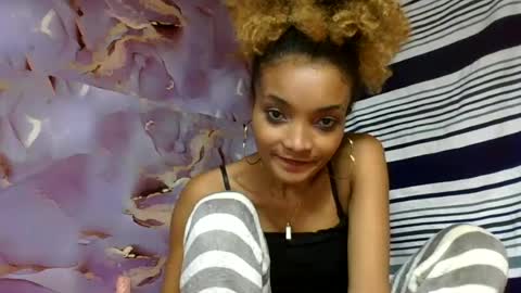 Snapshot of francinoli chatting on 06.29.26 Francinoli online show from 06.29.26